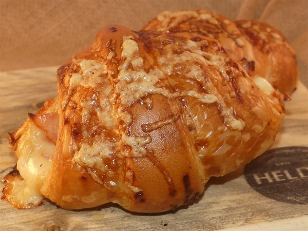 HAM-KAAS CROISSANTS