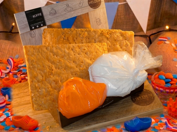 DOEHETZELF ORANJE TOMPOUCE